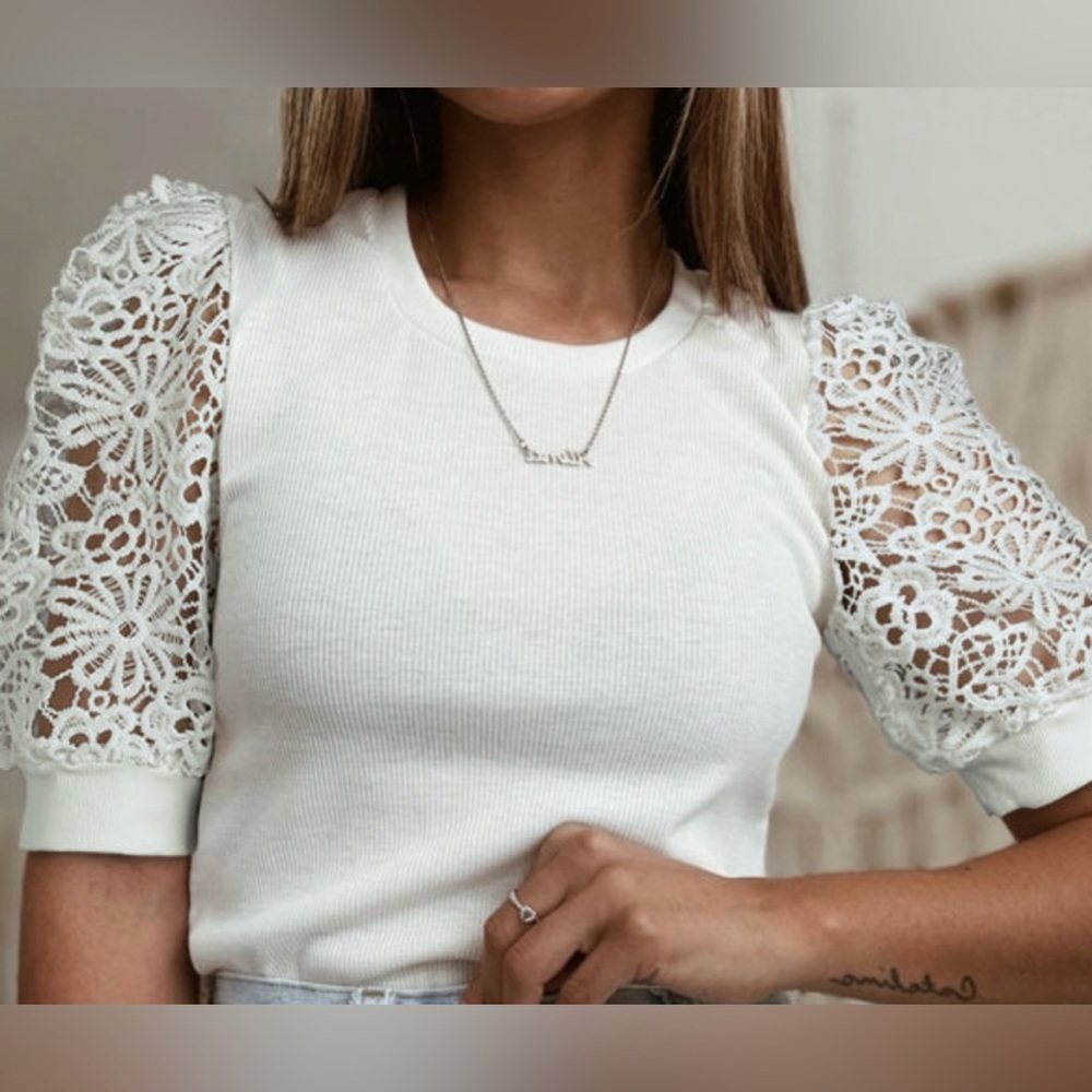 Elegant White Lace Sleeve Top - Picture 4 of 10
